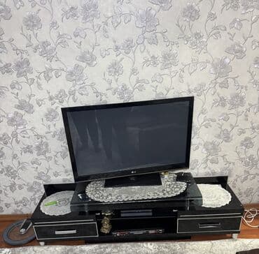 плоский экран телевизор: Телевизор LG 42" (модель на шильдике: 42PT250) - Диагональ экрана: 42 — 4