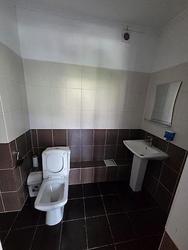 Аренда офисов, 93 м², В жилом комплексе — 1