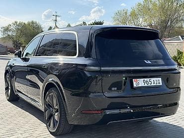 подсветка салона автомобиля: Lixiang L9: 2024 г., 1.5 л, Гибрид, Внедорожник — 4