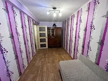 2 room: 2 комнаты, 43 м², Хрущевка, 1 этаж, Старый ремонт — 5