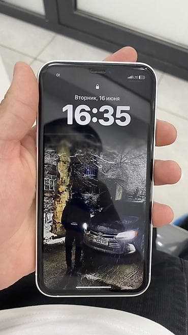 пиксель 10: IPhone Xr, Серебристый, 80 % — 3