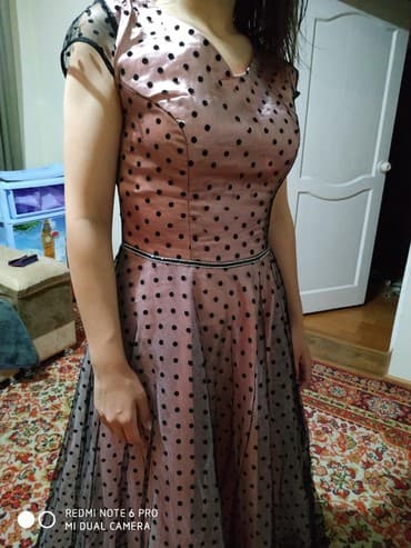 платье в горошек большого размера: Вечернее платье, Пышное, Длинная модель, Без рукавов, С пайетками, One size — 3