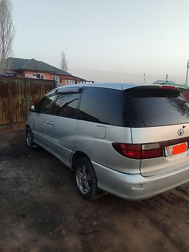 e53 4 8: Toyota Estima: 2001 г., 3 л, Автомат, Газ, Минивэн — 3