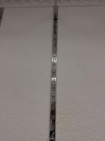 настенный: Настенная система торговых кронштейнов для одежды - Модульная — 3