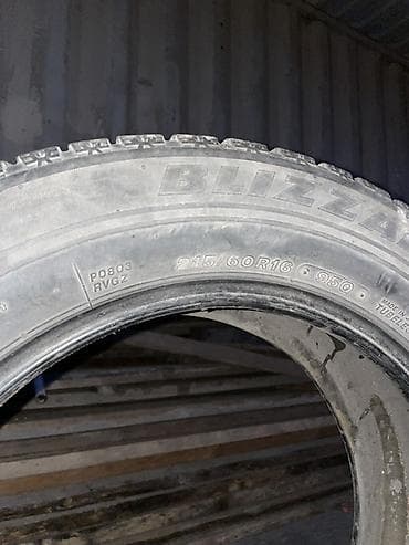 Шины 215 / 60 / R 16, Зима, Легковые, Bridgestone — 2
