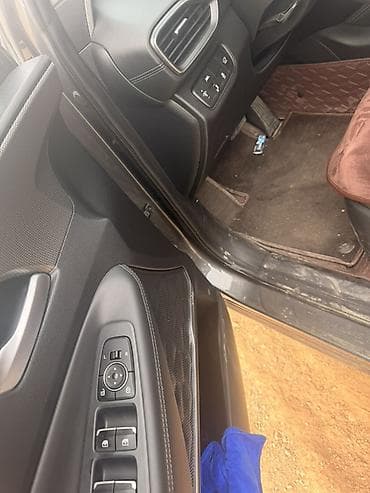 Транспорт: Hyundai Santa Fe: 2020 г., 0.2 л, Автомат, Бензин, Кроссовер — 10