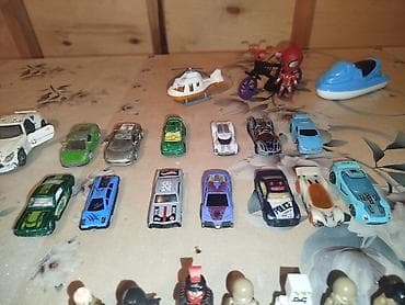 rey ben: Набор игрушек для мальчиков: мини‑фигурки и машинки Состав: - 8 — 2