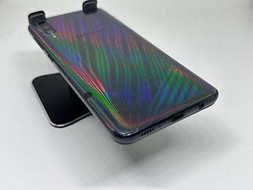 Техника и электроника: Samsung Galaxy A50, Б/у, 64 ГБ, цвет - Синий, 2 SIM — 4