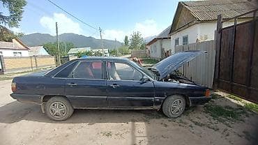 фольксваген бенто: Audi 100: 1988 г., 1.8 л, Механика, Бензин, Седан — 4