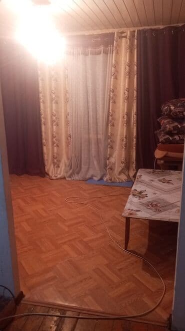 сниму 2 комнатную квартиру от хозяина на длительный срок: Сдаётся комната 20 кв.м в общежитии для девушек в районе — 1