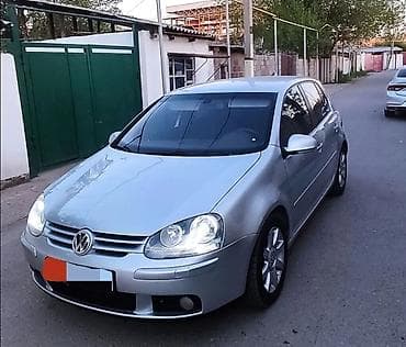 Volkswagen Golf V: 2004 г., 2 л, Автомат, Бензин, Хэтчбэк
