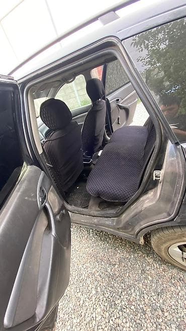 Ford Focus: 2000 г., 1.8 л, Механика, Бензин, Универсал — 6