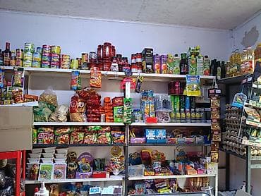 Мини‑продуктовый магазин у дома Ассортимент: - Бакалея: макароны — 1