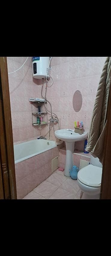 Кыймылсыз мүлк: 1 бөлмө, 29 м², Политех Хрущевка, 3 кабат, Эски ремонт — 4