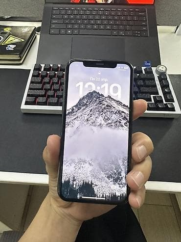 IPhone 11 Pro, Б/у, 64 ГБ, Space Gray, Чехол, 80 %