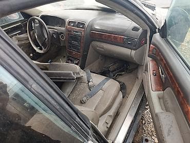 капот на бмв: Разбор на запчасти: седан бизнес‑класса Hyundai XG (XG300/XG350) — 3