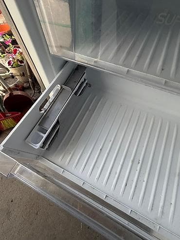 fridge: Холодильник Hotpoint Ariston, Двухкамерный — 4
