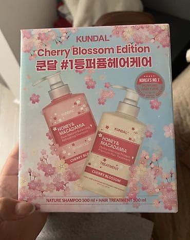 Набор для волос KUNDAL Cherry Blossom Edition. Состав набора: - — 1