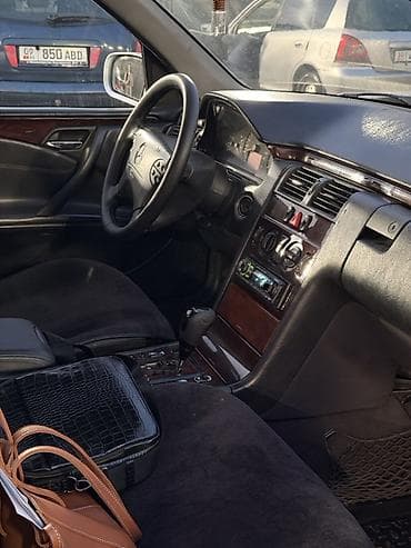 балон 315 80 22 5: Mercedes-Benz E-Class: 2000 г., 2.2 л, Автомат, Дизель, Седан — 9