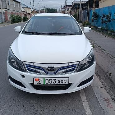 электра кара: BYD E5: 2019 г., 2.5 л, Автомат, Электромобиль, Седан — 1