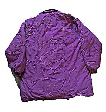 Куртки: Продаю зимнюю куртку пуховик. Размер L ( Р 48-50 ) — 7