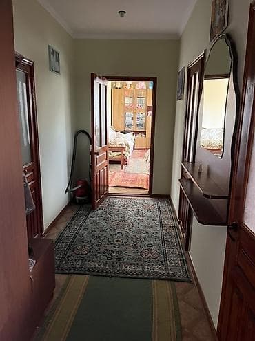 дом с бассейном: Обменяю дом на Иссык-куле- на квартиру в Бишкеке. Дом в отличном — 9