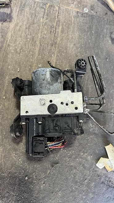 крестовина на спринтер: BMW X5 (E53), авто запчасти Салонные детали ходовой частьАбс блоки — 6