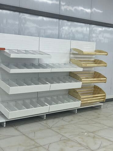 оборудование для магазина: Полки для магазина, стеллажи, торговое оборудование. Перфорированные — 7