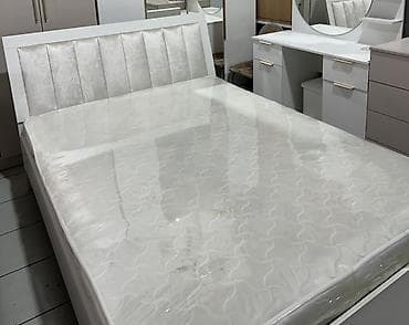 Двуспальные кровати с мягким изголовьем и есть и с подъемным — 4