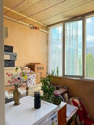 Квартиры: 3 комнаты, 57 м², 4 мкр 104 серия, 4 этаж, Косметический ремонт — 6