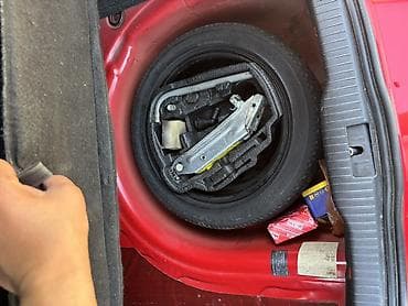 домкраты авто: Volkswagen Golf: 2003 г., 1.6 л, Ручные, Бензин, Хэтчбэк — 8