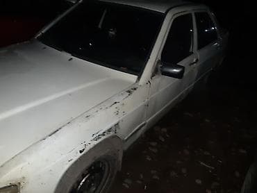 rex sprinter: Mercedes-Benz 190: 1985 г., 2 л, Механика, Бензин, Седан — 4