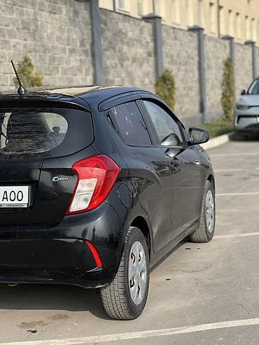 ролик на фит: Chevrolet Spark: 2018 г., 1 л, Автомат, Бензин, Хэтчбэк — 8