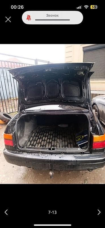 лобовой камри 70: Volkswagen Vento: 1993 г., Седан — 9