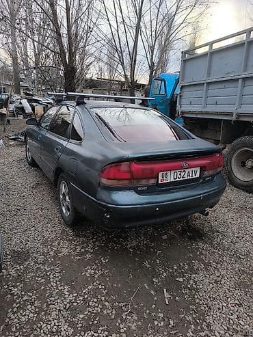 Скупка авто: Mazda 626: 1993 г., 2 л, Механика, Газ, Хэтчбэк — 4