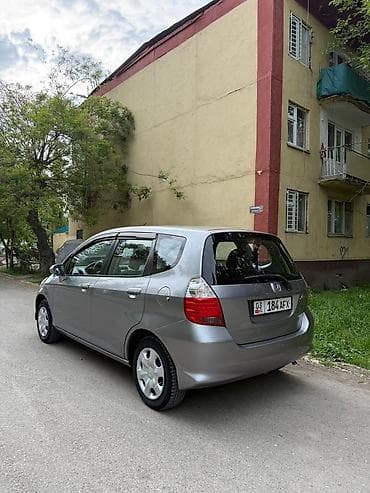 banan mers: Honda Jazz: 2006 г., 1.4 л, Ручные, Бензин, Хэтчбэк — 5