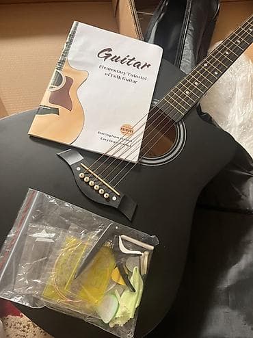 guitar: Акустическая гитара (дредноут), матовая чёрная Комплектация: - гитара — 3