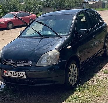 Toyota Yaris: 1999 г., 1 л, Механика, Бензин, Хэтчбэк at lalafo.kg Toyota Yaris: 1999 г., 1 л, Механика, Бензин, Хэтчбэк