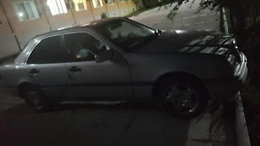 mers 3 2: Mercedes-Benz C-Class: 1994 г., 1.8 л, Автомат, Бензин, Седан — 3