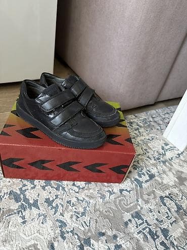 кросовки для спорта: Кожаные кеды/полукеды на липучках, чёрные 31 размер - Материал — 1