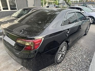 4 7: Toyota Camry: 2013 г., 2.5 л, Автомат, Бензин, Седан — 3