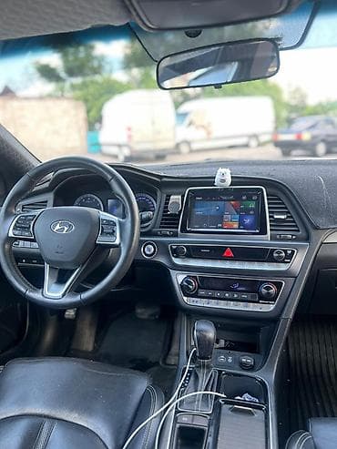Hyundai Sonata: 2019 г., 2 л, Автомат, Газ, Седан