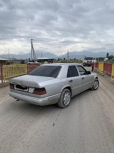 москва спринтер: Mercedes-Benz W124: 1990 г. — 4