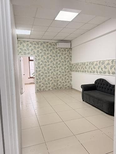 м гвардия: Сдается коммерческое помещение 30 м². 1 линия вход с улицы — 8