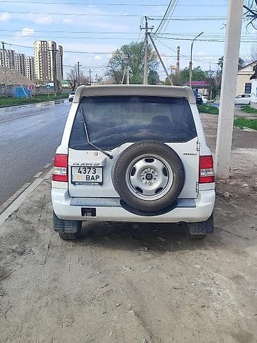 Mitsubishi Pajero iO: 2003 г., 2 л, Автомат, Бензин, Внедорожник — 8