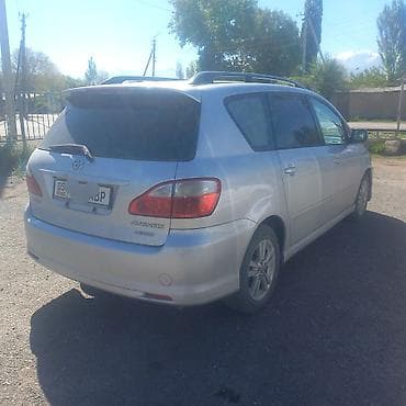 Унаа сатуу: Toyota Avensis Verso: 2005 г., 2 л, Автомат, Бензин, Вэн/Минивэн — 4