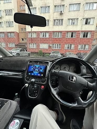 byd leopard 3: Honda Stream: 2003 г., 2 л, Автомат, Бензин, Универсал — 6