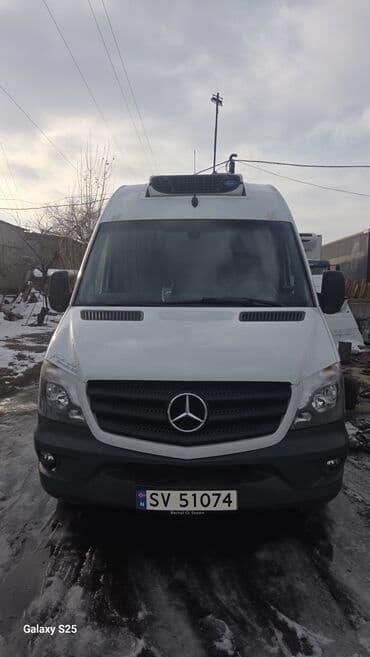 экипировка для мотоцикла: Жүк ташуучу унаа, Mercedes-Benz, Стандарт, 3 т, Колдонулган — 3