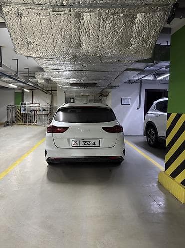 Kia Ceed: 2024 г., Автомат, Бензин, Универсал — 3