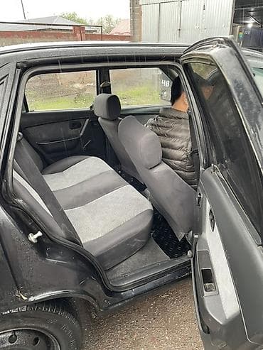 ткани на авто: Daewoo Nexia: 2010 г., 1.5 л, Ручные, Бензин, Седан — 6